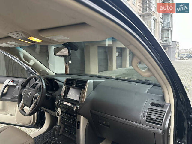 Черный Тойота Ленд Крузер Прадо, объемом двигателя 4 л и пробегом 193 тыс. км за 25000 $, фото 29 на Automoto.ua