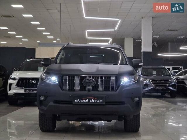 Черный Тойота Ленд Крузер Прадо, объемом двигателя 2.98 л и пробегом 354 тыс. км за 20799 $, фото 7 на Automoto.ua