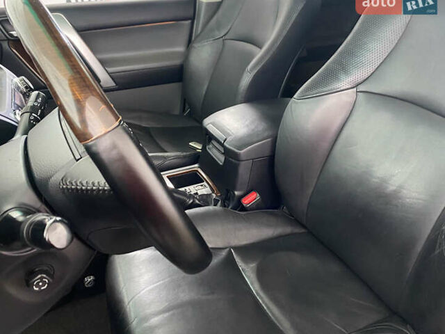 Черный Тойота Ленд Крузер Прадо, объемом двигателя 3 л и пробегом 230 тыс. км за 19950 $, фото 7 на Automoto.ua