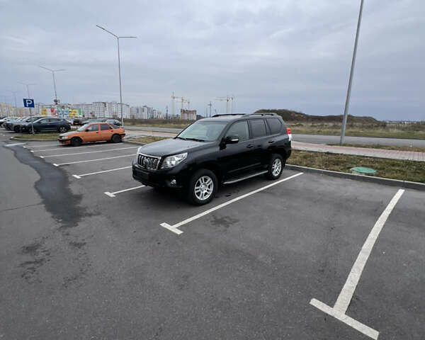 Черный Тойота Ленд Крузер Прадо, объемом двигателя 3.96 л и пробегом 258 тыс. км за 19799 $, фото 1 на Automoto.ua