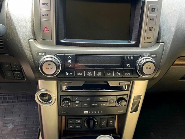 Черный Тойота Ленд Крузер Прадо, объемом двигателя 4 л и пробегом 129 тыс. км за 25500 $, фото 5 на Automoto.ua