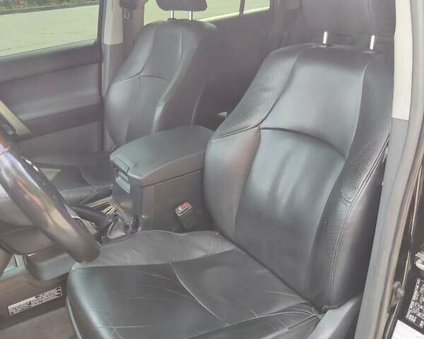 Черный Тойота Ленд Крузер Прадо, объемом двигателя 3 л и пробегом 267 тыс. км за 26000 $, фото 17 на Automoto.ua