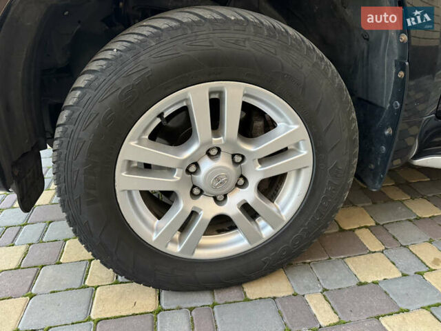 Черный Тойота Ленд Крузер Прадо, объемом двигателя 3.96 л и пробегом 203 тыс. км за 24500 $, фото 50 на Automoto.ua