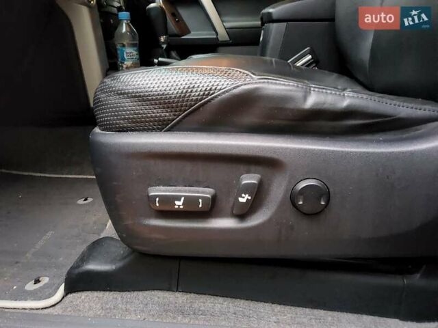 Черный Тойота Ленд Крузер Прадо, объемом двигателя 3 л и пробегом 116 тыс. км за 30000 $, фото 7 на Automoto.ua