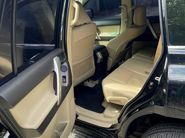 Черный Тойота Ленд Крузер Прадо, объемом двигателя 4 л и пробегом 129 тыс. км за 25500 $, фото 4 на Automoto.ua