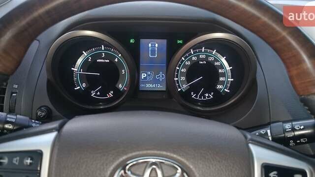 Черный Тойота Ленд Крузер Прадо, объемом двигателя 2.98 л и пробегом 306 тыс. км за 22800 $, фото 9 на Automoto.ua