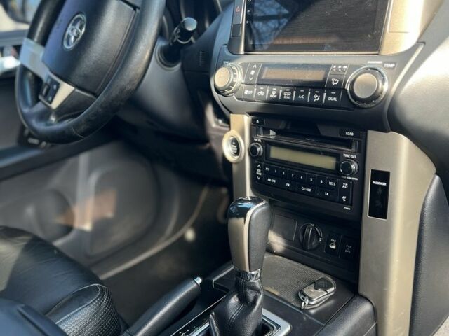 Чорний Тойота Ленд Крузер Прадо, об'ємом двигуна 4 л та пробігом 260 тис. км за 22500 $, фото 7 на Automoto.ua