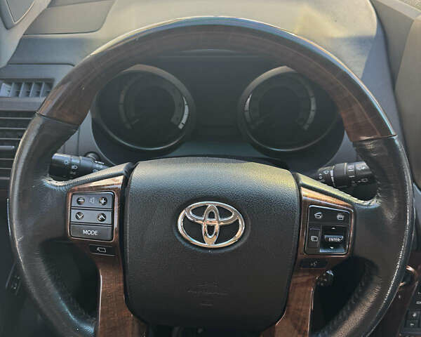 Чорний Тойота Ленд Крузер Прадо, об'ємом двигуна 4 л та пробігом 241 тис. км за 27000 $, фото 2 на Automoto.ua