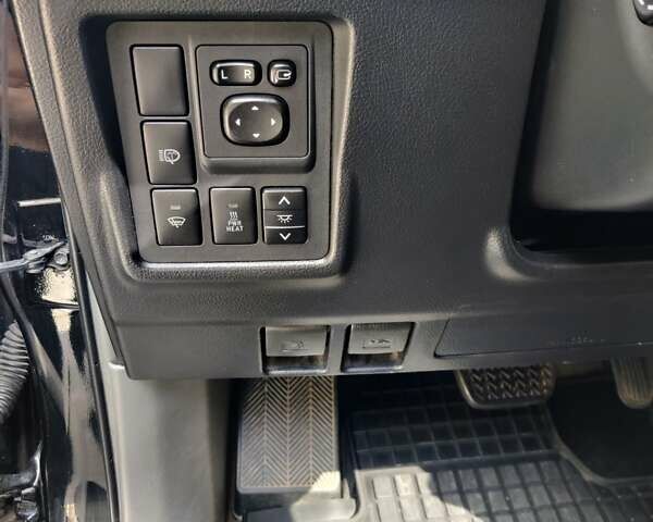 Черный Тойота Ленд Крузер Прадо, объемом двигателя 3 л и пробегом 267 тыс. км за 26000 $, фото 36 на Automoto.ua