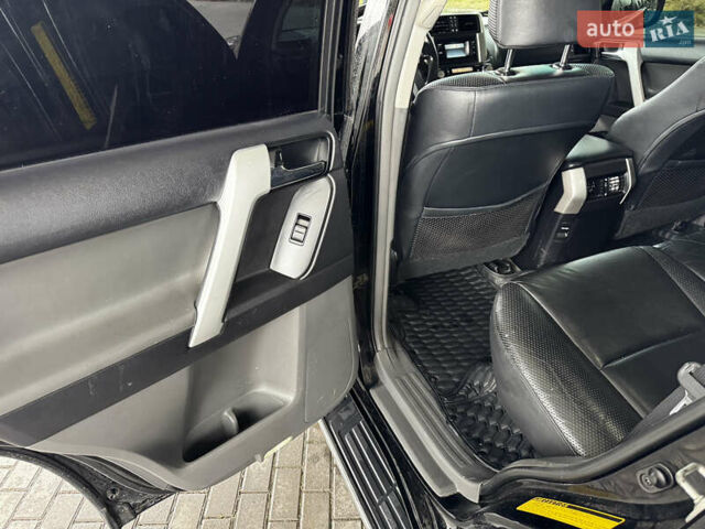 Чорний Тойота Ленд Крузер Прадо, об'ємом двигуна 3.96 л та пробігом 270 тис. км за 24500 $, фото 35 на Automoto.ua