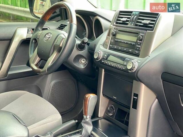 Черный Тойота Ленд Крузер Прадо, объемом двигателя 2.69 л и пробегом 78 тыс. км за 20499 $, фото 20 на Automoto.ua