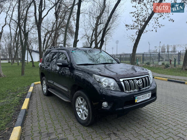 Черный Тойота Ленд Крузер Прадо, объемом двигателя 4 л и пробегом 242 тыс. км за 25000 $, фото 6 на Automoto.ua