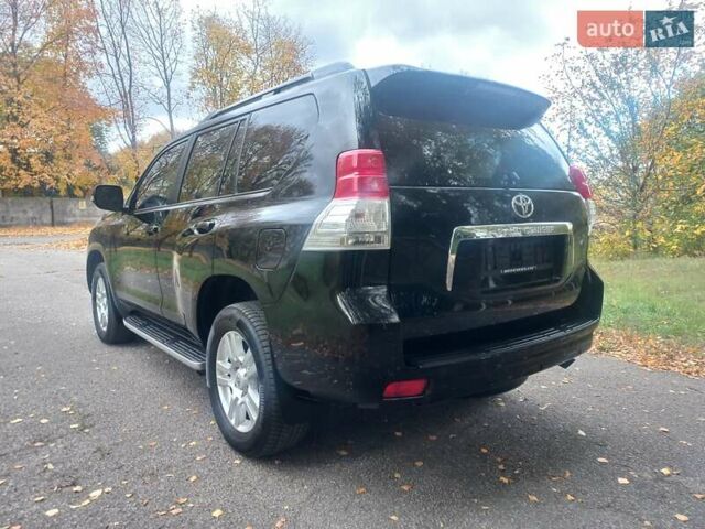 Черный Тойота Ленд Крузер Прадо, объемом двигателя 4 л и пробегом 130 тыс. км за 24900 $, фото 5 на Automoto.ua