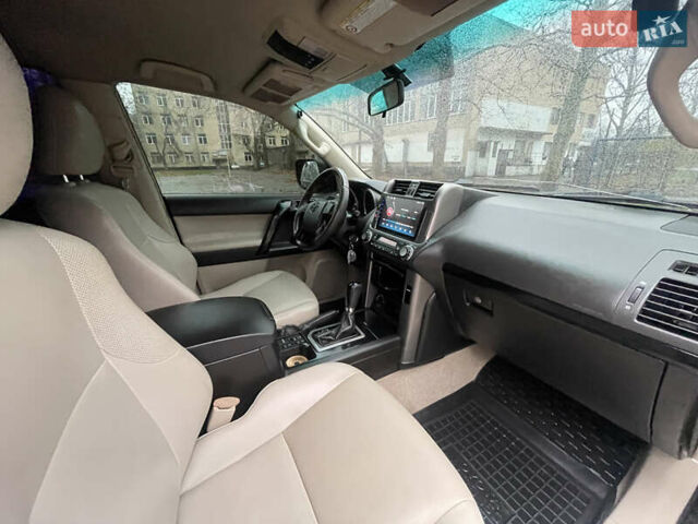Чорний Тойота Ленд Крузер Прадо, об'ємом двигуна 2.7 л та пробігом 167 тис. км за 18600 $, фото 20 на Automoto.ua
