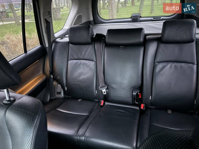 Черный Тойота Ленд Крузер Прадо, объемом двигателя 4 л и пробегом 242 тыс. км за 25000 $, фото 15 на Automoto.ua