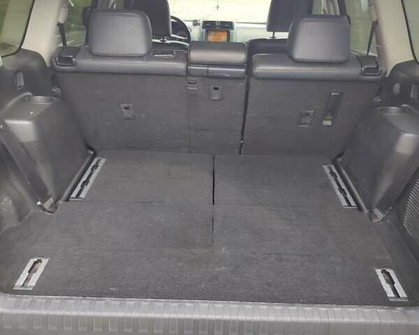 Черный Тойота Ленд Крузер Прадо, объемом двигателя 3 л и пробегом 267 тыс. км за 26000 $, фото 28 на Automoto.ua