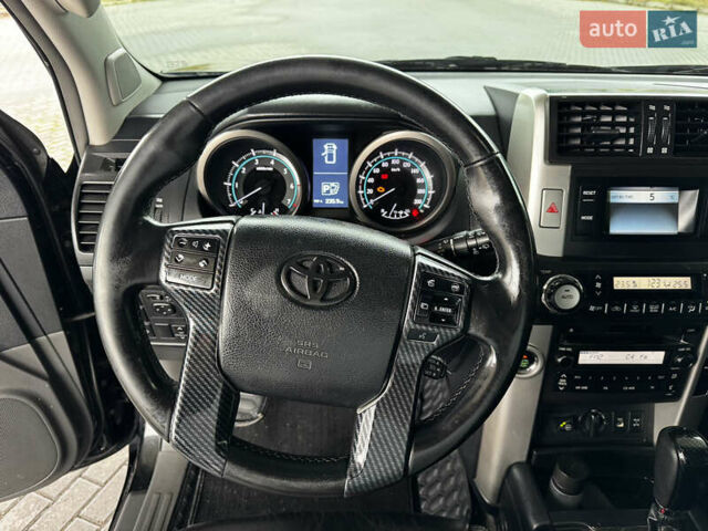 Чорний Тойота Ленд Крузер Прадо, об'ємом двигуна 3.96 л та пробігом 270 тис. км за 24500 $, фото 30 на Automoto.ua