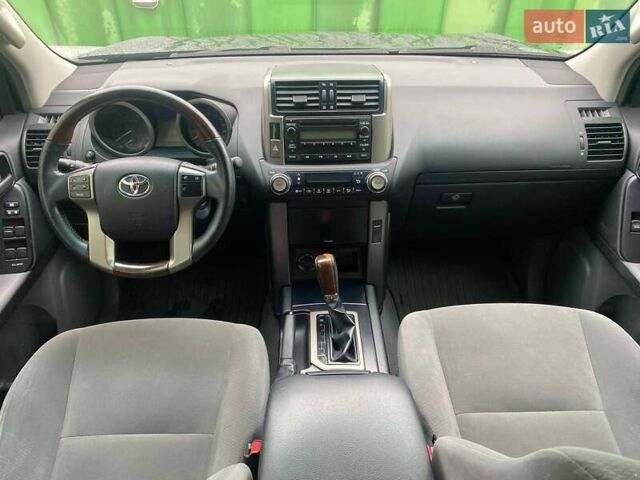 Черный Тойота Ленд Крузер Прадо, объемом двигателя 2.69 л и пробегом 78 тыс. км за 20499 $, фото 15 на Automoto.ua