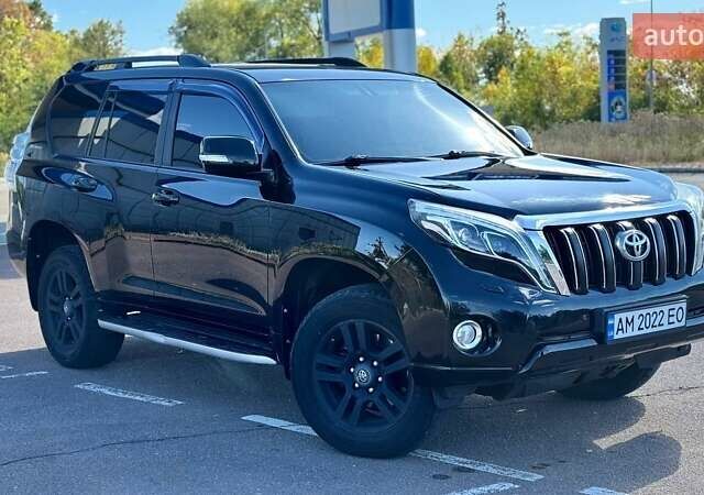 Черный Тойота Ленд Крузер Прадо, объемом двигателя 3.96 л и пробегом 290 тыс. км за 22500 $, фото 8 на Automoto.ua