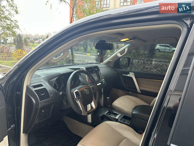 Черный Тойота Ленд Крузер Прадо, объемом двигателя 4 л и пробегом 193 тыс. км за 25000 $, фото 2 на Automoto.ua