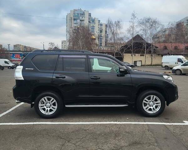 Черный Тойота Ленд Крузер Прадо, объемом двигателя 3.96 л и пробегом 202 тыс. км за 22999 $, фото 1 на Automoto.ua