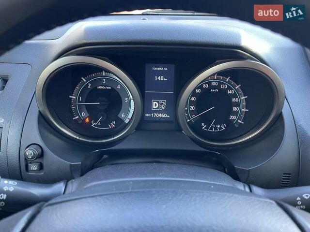 Черный Тойота Ленд Крузер Прадо, объемом двигателя 0 л и пробегом 170 тыс. км за 25500 $, фото 16 на Automoto.ua