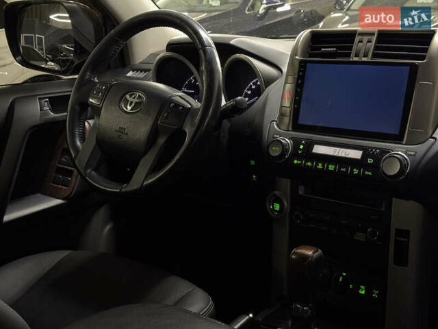 Черный Тойота Ленд Крузер Прадо, объемом двигателя 2.98 л и пробегом 290 тыс. км за 21999 $, фото 22 на Automoto.ua