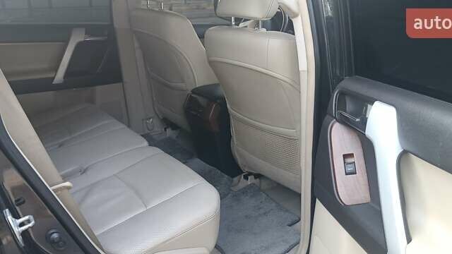 Черный Тойота Ленд Крузер Прадо, объемом двигателя 2.98 л и пробегом 306 тыс. км за 22800 $, фото 14 на Automoto.ua