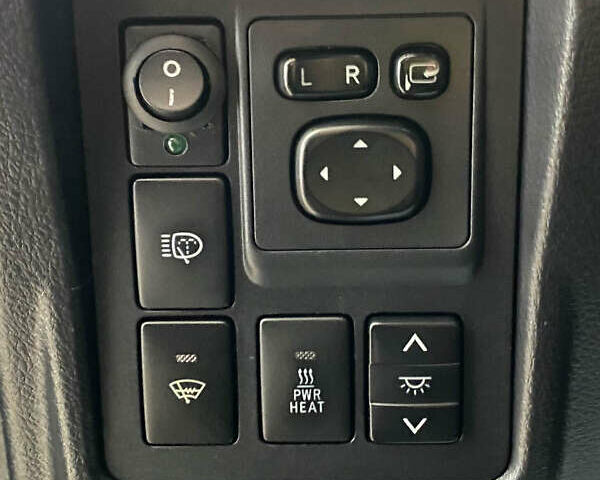 Черный Тойота Ленд Крузер Прадо, объемом двигателя 3 л и пробегом 230 тыс. км за 19950 $, фото 41 на Automoto.ua