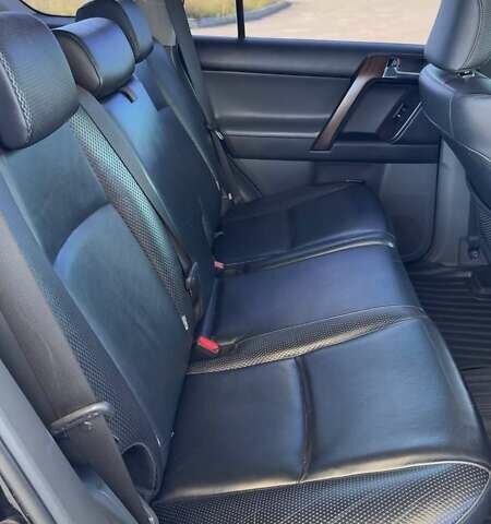 Черный Тойота Ленд Крузер Прадо, объемом двигателя 3.96 л и пробегом 290 тыс. км за 22500 $, фото 12 на Automoto.ua