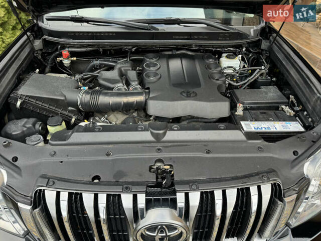 Черный Тойота Ленд Крузер Прадо, объемом двигателя 3.96 л и пробегом 203 тыс. км за 24500 $, фото 39 на Automoto.ua