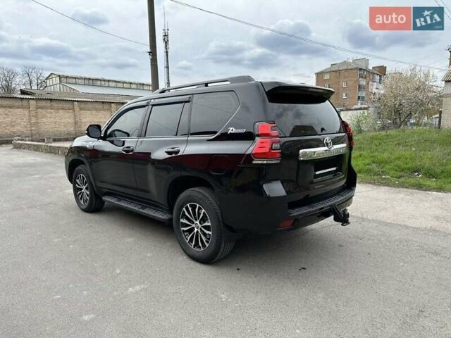Чорний Тойота Ленд Крузер Прадо, об'ємом двигуна 2.69 л та пробігом 125 тис. км за 28000 $, фото 17 на Automoto.ua