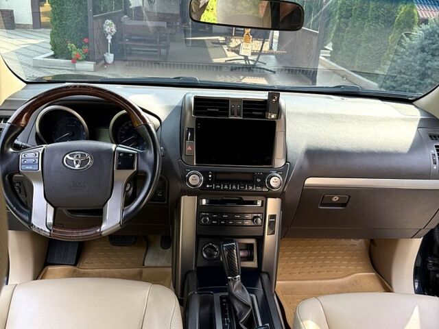Тойота Ленд Крузер Прадо 2010 у Славянске на Automoto.ua Чорний Тойота Ленд Крузер Прадо, об'ємом двигуна 2.7 л та пробігом 183 тис. км за 21000 $, фото 6 на Automoto.ua