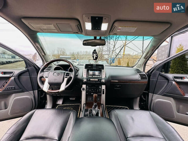 Черный Тойота Ленд Крузер Прадо, объемом двигателя 3.96 л и пробегом 148 тыс. км за 27500 $, фото 19 на Automoto.ua