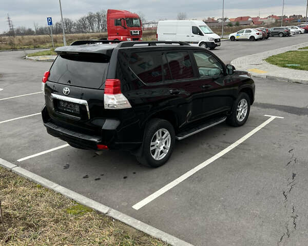 Черный Тойота Ленд Крузер Прадо, объемом двигателя 3.96 л и пробегом 258 тыс. км за 19799 $, фото 6 на Automoto.ua