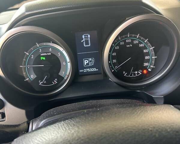 Черный Тойота Ленд Крузер Прадо, объемом двигателя 3.96 л и пробегом 277 тыс. км за 22900 $, фото 9 на Automoto.ua