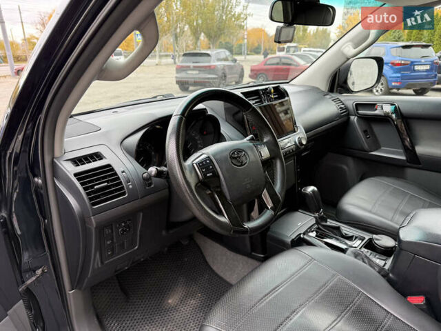 Чорний Тойота Ленд Крузер Прадо, об'ємом двигуна 2.69 л та пробігом 267 тис. км за 17900 $, фото 14 на Automoto.ua