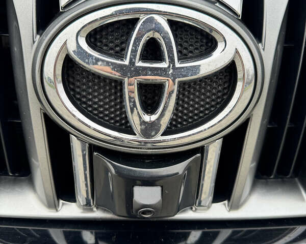 Черный Тойота Ленд Крузер Прадо, объемом двигателя 3.96 л и пробегом 148 тыс. км за 27800 $, фото 8 на Automoto.ua