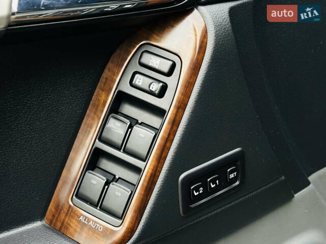 Черный Тойота Ленд Крузер Прадо, объемом двигателя 3.96 л и пробегом 148 тыс. км за 27500 $, фото 26 на Automoto.ua