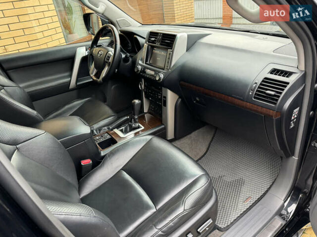 Черный Тойота Ленд Крузер Прадо, объемом двигателя 3.96 л и пробегом 203 тыс. км за 24500 $, фото 24 на Automoto.ua