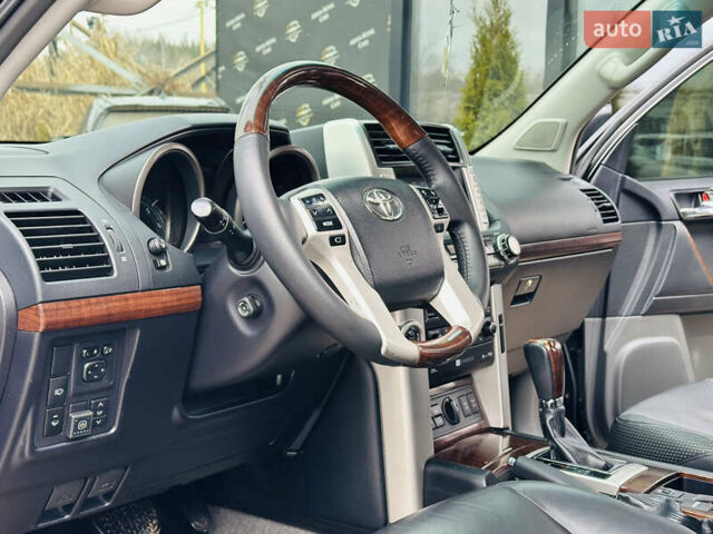 Черный Тойота Ленд Крузер Прадо, объемом двигателя 3.96 л и пробегом 148 тыс. км за 27500 $, фото 14 на Automoto.ua