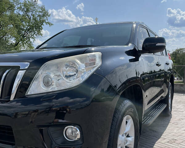 Черный Тойота Ленд Крузер Прадо, объемом двигателя 2.7 л и пробегом 171 тыс. км за 18350 $, фото 4 на Automoto.ua