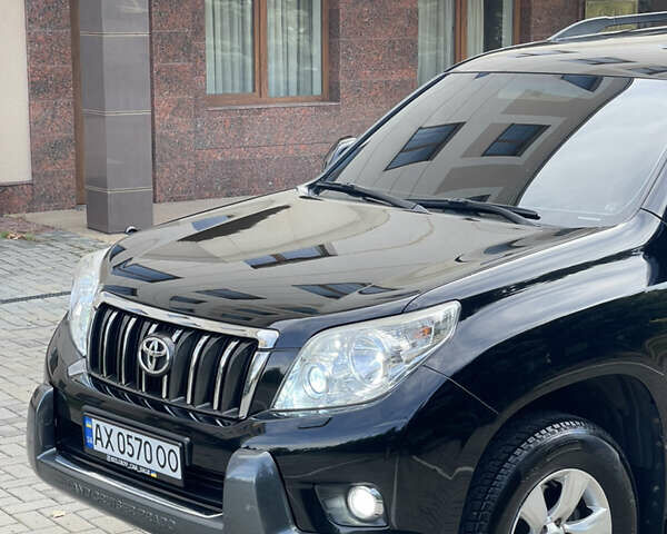 Чорний Тойота Ленд Крузер Прадо, об'ємом двигуна 2.69 л та пробігом 134 тис. км за 21900 $, фото 59 на Automoto.ua