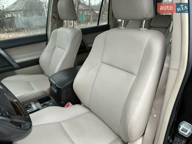 Черный Тойота Ленд Крузер Прадо, объемом двигателя 4 л и пробегом 199 тыс. км за 21600 $, фото 10 на Automoto.ua