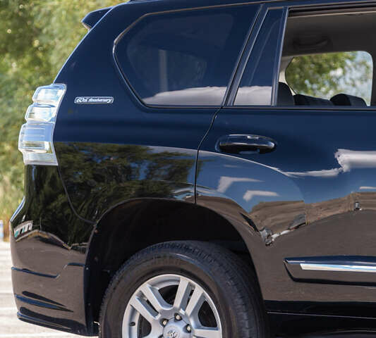 Черный Тойота Ленд Крузер Прадо, объемом двигателя 2.98 л и пробегом 155 тыс. км за 26800 $, фото 28 на Automoto.ua