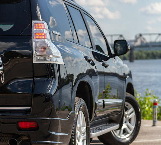 Черный Тойота Ленд Крузер Прадо, объемом двигателя 2.98 л и пробегом 155 тыс. км за 26800 $, фото 29 на Automoto.ua