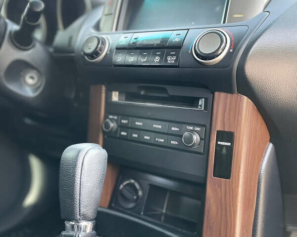 Черный Тойота Ленд Крузер Прадо, объемом двигателя 2.7 л и пробегом 171 тыс. км за 18350 $, фото 22 на Automoto.ua