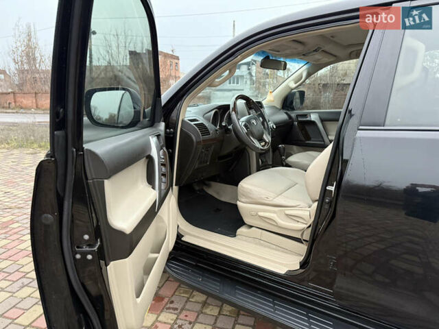 Черный Тойота Ленд Крузер Прадо, объемом двигателя 4 л и пробегом 199 тыс. км за 21600 $, фото 42 на Automoto.ua