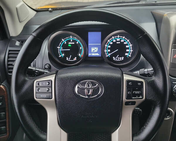 Черный Тойота Ленд Крузер Прадо, объемом двигателя 2.98 л и пробегом 186 тыс. км за 27500 $, фото 12 на Automoto.ua