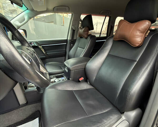 Черный Тойота Ленд Крузер Прадо, объемом двигателя 2.69 л и пробегом 148 тыс. км за 24000 $, фото 10 на Automoto.ua